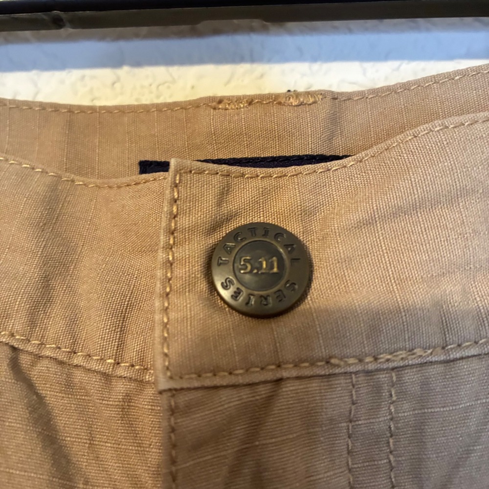 5.11 Tactical Series Men's Tan Cargo Pants Size 32x30 Workwear Cotton Blend - Picture 8 of 13